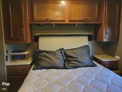 2016 Thor Motor Coach A.C.E. 30.2, $ 52,500