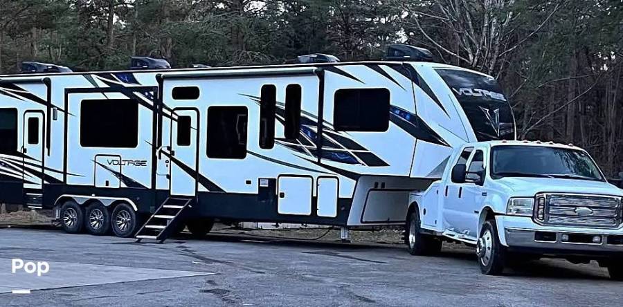 2020 Dutchmen Voltage 4205, $ 54,995