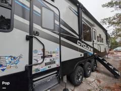 2021 Heartland Cyclone 4007, $ 59,900