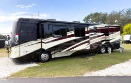 2008 Newmar Dutch Star 4320, $ 98,000