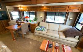 2008 Newmar Dutch Star 4320, $ 98,000