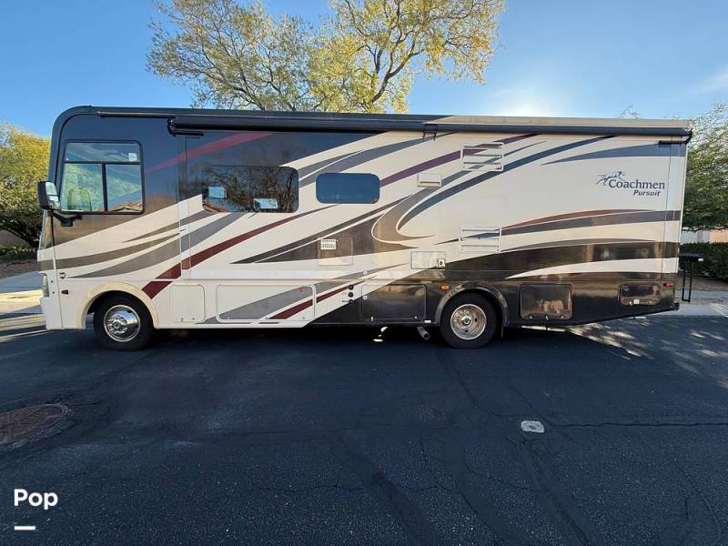 2017 Coachmen Pursuit 30FW, $ 49,000