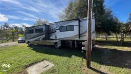 2013 Fleetwood Bounder Classic 36H, $ 42,450