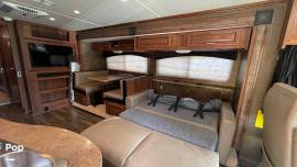 2013 Fleetwood Bounder Classic 36H, $ 42,450