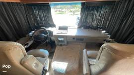 2013 Fleetwood Bounder Classic 36H, $ 42,450