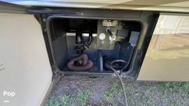 2013 Fleetwood Bounder Classic 36H, $ 42,450