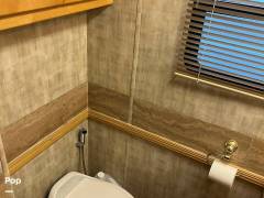 2005 Newmar Dutch Star 3810, $ 45,000