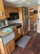 2005 Newmar Dutch Star 3810, $ 45,000