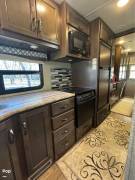 2019 Thor Motor Coach A.C.E. 33.1, $ 79,000