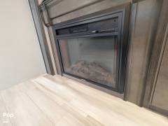 2022 Grand Design Solitude S-Class 3950BH, $ 39,900