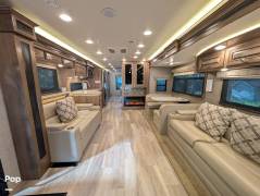 2021 Jayco Seneca 37M, $ 199,500