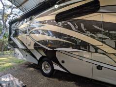 2021 Jayco Seneca 37M, $ 199,500