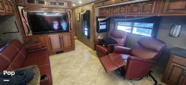 2014 Fleetwood Expedition 40X, $ 93,500
