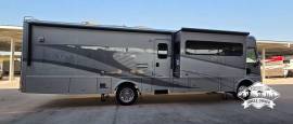 2018 Winnebago Sunova 35G, $ 63,000