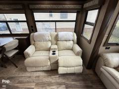 2017 Forest River Cedar Creek Champagne 38EL, $ 30,000