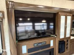 2017 Forest River Cedar Creek Champagne 38EL, $ 30,000