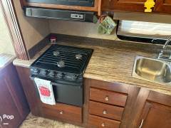 2017 Coachmen Pursuit 27KBP, $ 40,450