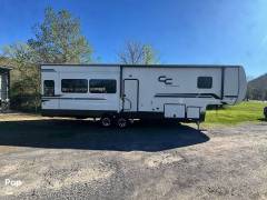 2023 Forest River Cedar Creek Experience 3425RL, $ 54,999