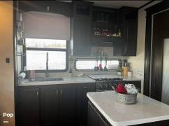 2023 Coachmen Brookstone 374RK, $ 81,200