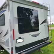 2020 Lance 2465, $ 34,999