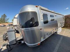 2021 Airstream Flying Cloud 28RB Twin with Washer/, $ 79,850
