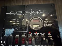 2019 Jayco Seismic 4212, $ 71,000