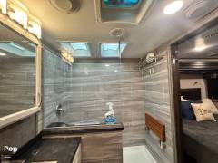 2019 Jayco Seismic 4212, $ 71,000