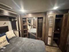 2019 Jayco Seismic 4212, $ 71,000