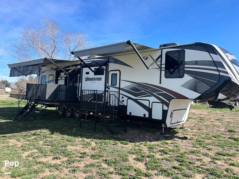 2018 Grand Design Momentum 399TH, $ 53,000