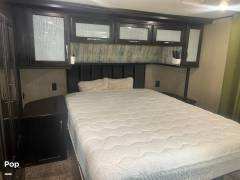 2018 Grand Design Momentum 399TH, $ 53,000