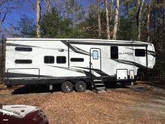 2022 Heartland ElkRidge 33BHS, $ 36,500