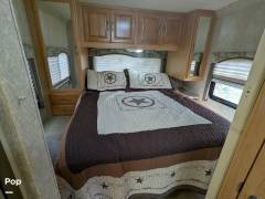 2008 Four Winds Kodiak 32B, $ 43,350