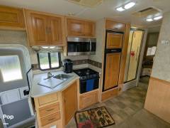 2008 Four Winds Kodiak 32B, $ 43,350