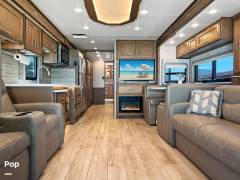 2022 Thor Motor Coach Aria 3901, $ 199,900