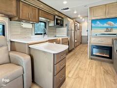 2022 Thor Motor Coach Aria 3901, $ 199,900