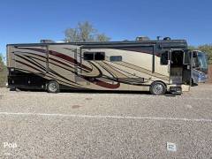 2014 Fleetwood Discovery 40X, $ 99,999