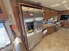 2014 Fleetwood Discovery 40X, $ 99,999