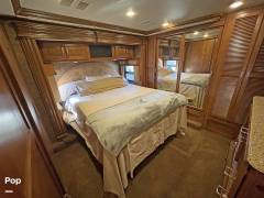 2014 Fleetwood Discovery 40X, $ 99,999