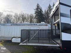 2022 Dutchmen Voltage 3551, $ 60,000