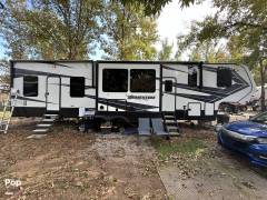 2020 Grand Design Momentum 381M, $ 39,900