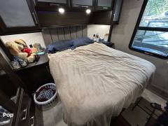 2020 Grand Design Momentum 381M, $ 39,900