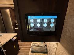 2020 Grand Design Momentum 381M, $ 39,900