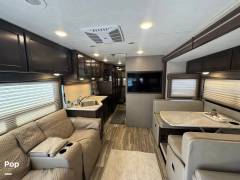 2020 Thor Motor Coach A.C.E. 33.1, $ 53,999