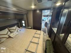2020 Thor Motor Coach A.C.E. 33.1, $ 53,999