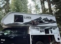 2023 Lance 850, $ 40,000