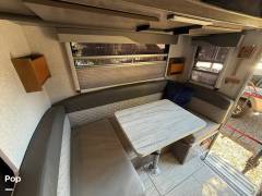 2023 Lance 850, $ 40,000