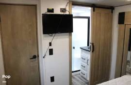 2022 Keystone Raptor 351, $ 65,000