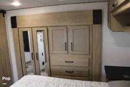 2022 Keystone Raptor 351, $ 65,000