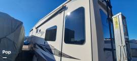 2015 Forest River Cedar Creek 36CKTS, $ 27,300