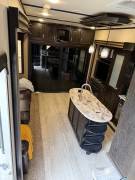 2015 Grand Design Momentum 380TH, $ 58,500